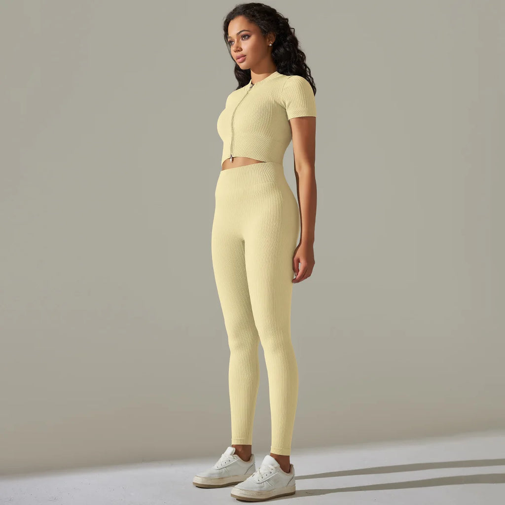 Women's Quarter-Zip Workout Set with High-Waist Tights