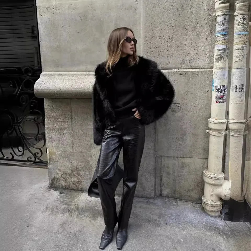 Wulend Women's Faux Fur Jacket | Y2K Short Coat with Turn-Down Collar