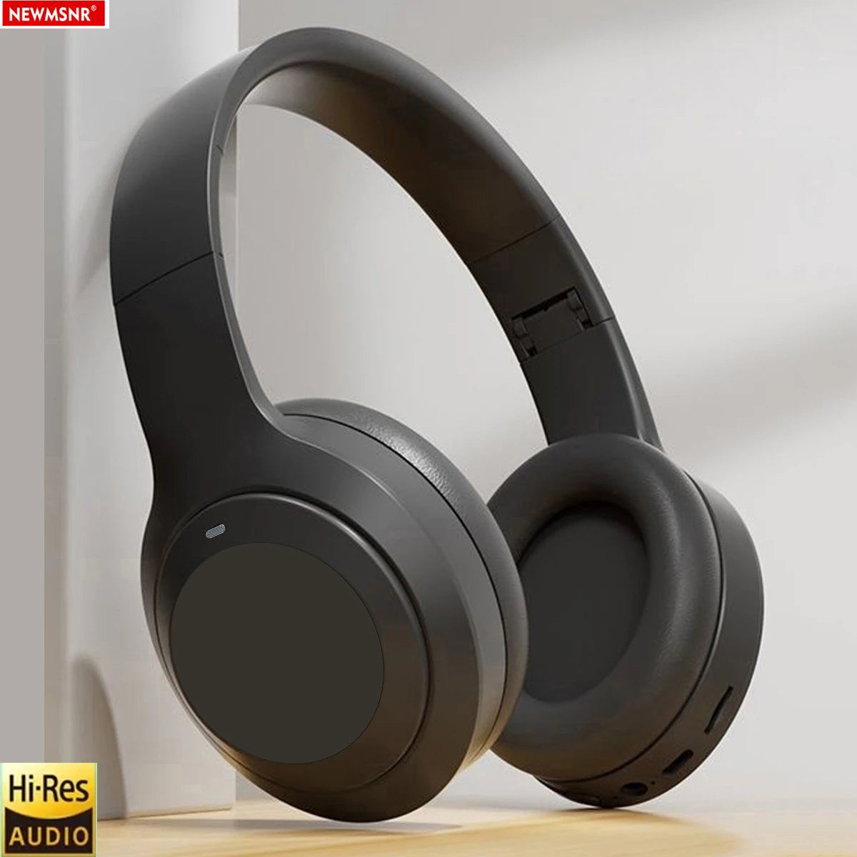 AuraWave Over-Ear Headphones - Wireless Hi-Fi for Gaming & Sports